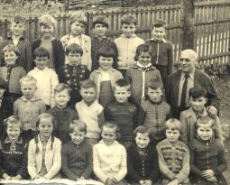 Bild: Klassenfoto von Schülern aus Bockau