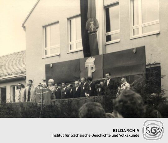 Einweihung der Schule in Bockau