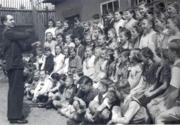 Bild: Chor der Schule in Bockau