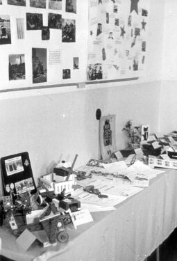 Bild: Ausstellung zum 60. Jahrestag der Oktoberrevolution in der Schule Bockau