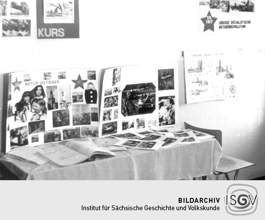 Ausstellung zum 60. Jahrestag der Oktoberrevolution in der Schule Bockau