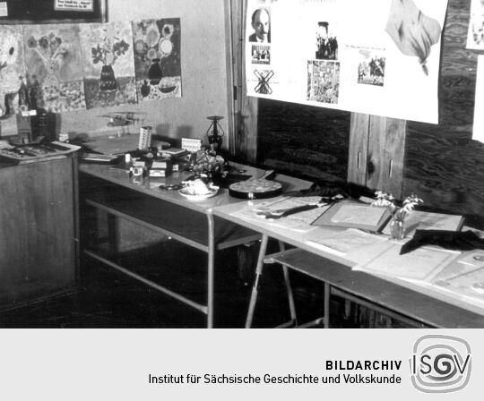 Ausstellung zum 60. Jahrestag der Oktoberrevolution in der Schule Bockau