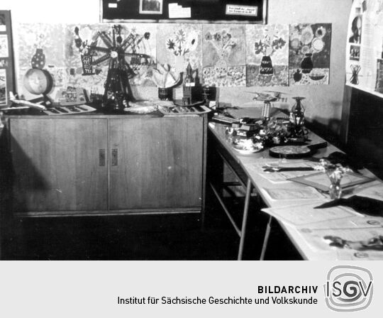 Ausstellung zum 60. Jahrestag der Oktoberrevolution in der Schule Bockau
