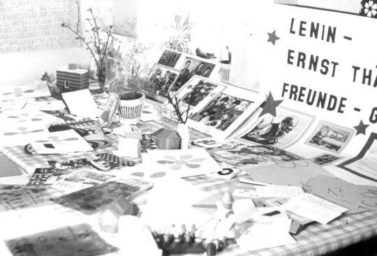 Ausstellung zum 60. Jahrestag der Oktoberrevolution in der Schule Bockau