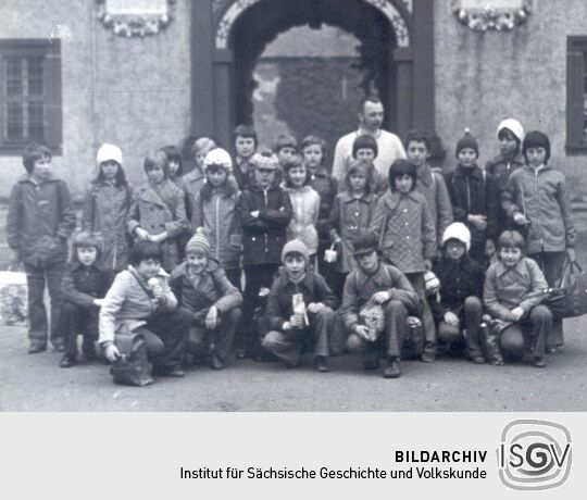 Bockauer Schüler auf Ausflug (?)