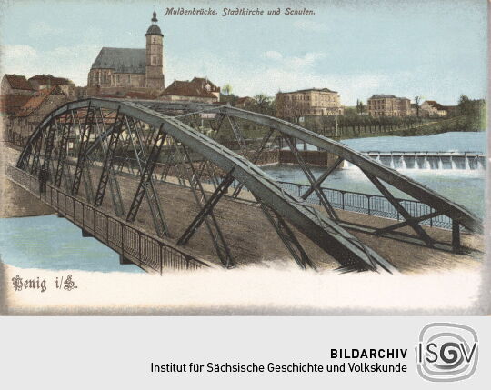 Postkarte "Penig, Muldenbrücke, Stadtkirche und Schulen"