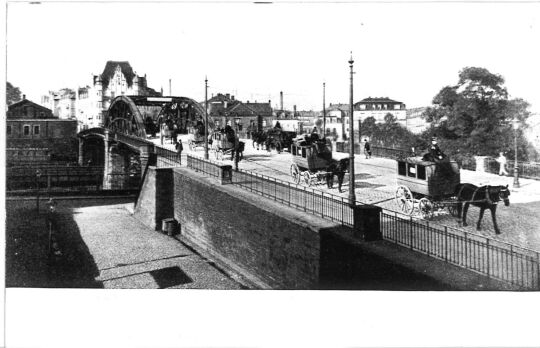 Dresden - A. Falkenbrücke.