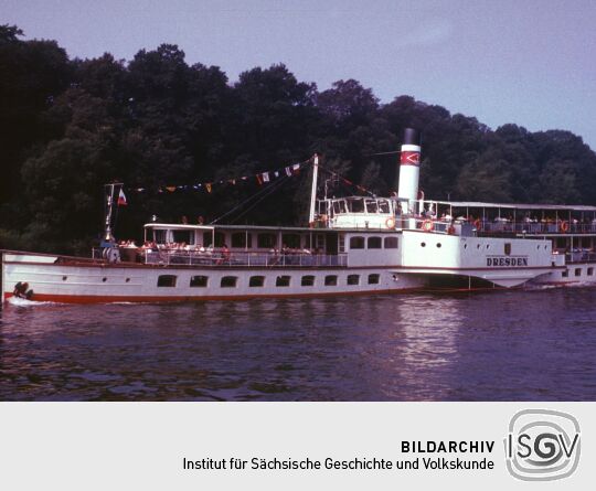 1975 Schlosspark Pillnitz
