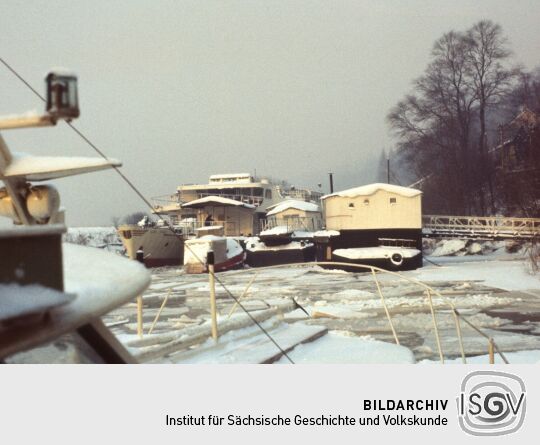 Januar, Hafen im Winter 1979 (Dresden)