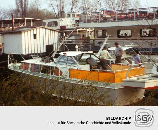 Weiße Flotte im Hafen 1980 (Dresden)