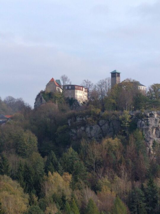 Ansicht der Stadt Hohnstein vom Hockstein aus