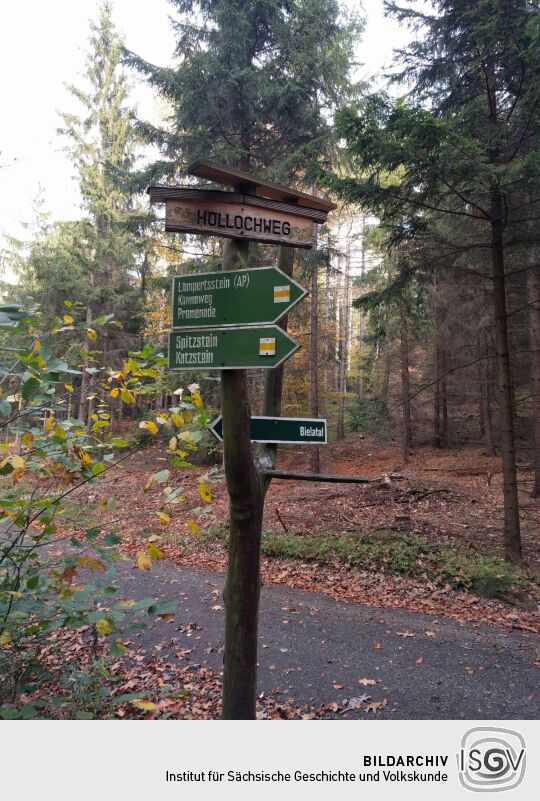 Wegweiser am Höllochweg auf dem Lampertstein