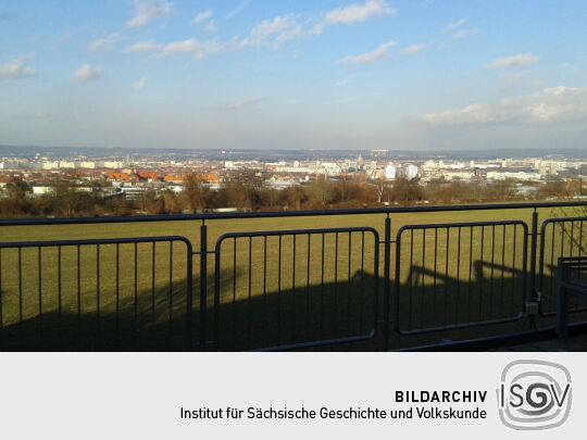 Ausblick von der Terrasse der Gaststätte Dresdner Aussicht an der Kohlenstraße auf der Dresdner Südhöhe