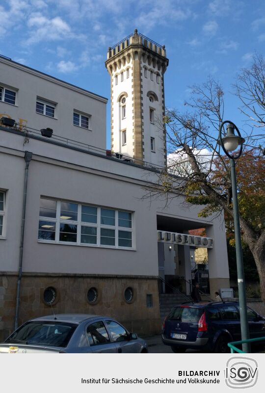 Der Aussichtsturm am Luisenhof in Dresden-Weißer Hirsch