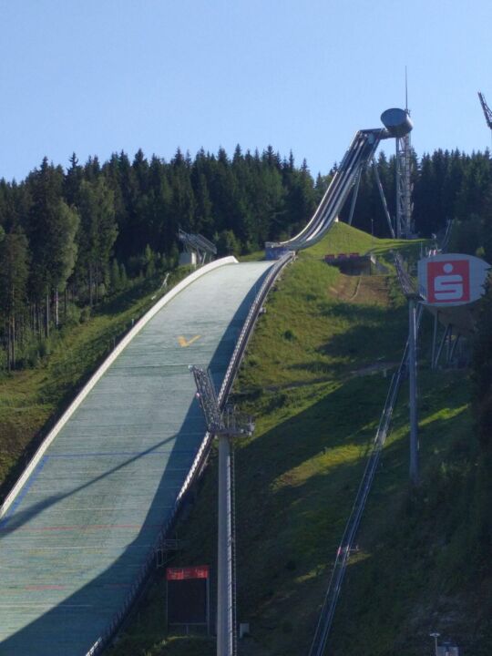 Aussichtskapsel an der Schanze in der Vogtland Arena, Klingenthal