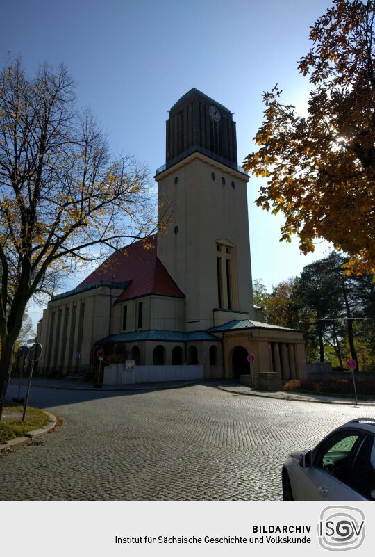 Die Evangelischen Kreuzkirche am Rand der Görlitzer Südstadt