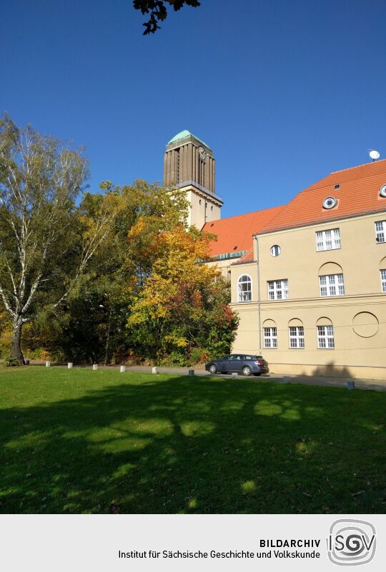 Die Evangelischen Kreuzkirche am Rand der Görlitzer Südstadt