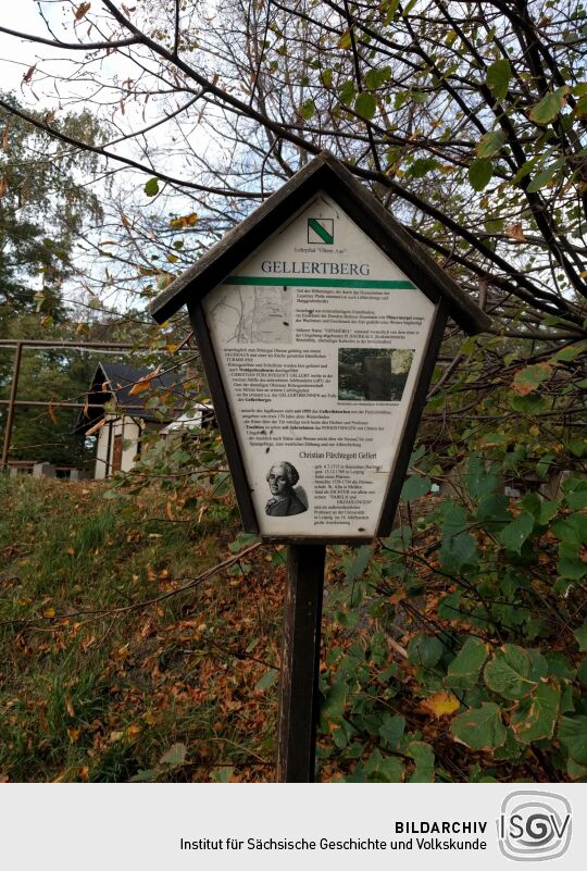 Infotafel auf dem Gellertberg bei Niederau.