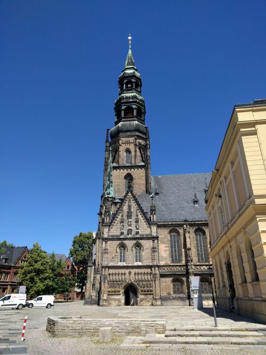 Die evangelisch-lutherische Kirche St. Marien in Zwickau wurde 1935 zum Dom erhoben,