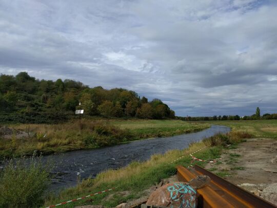 Blick zum Nahleberg über die Aue der Nahle in Leipzig-Möckern