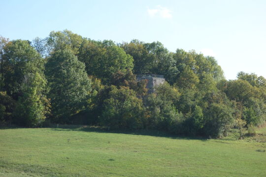 Der historische Kalkofen in Maxen mit der 2004 eingerichteten Aussichtsplattform.