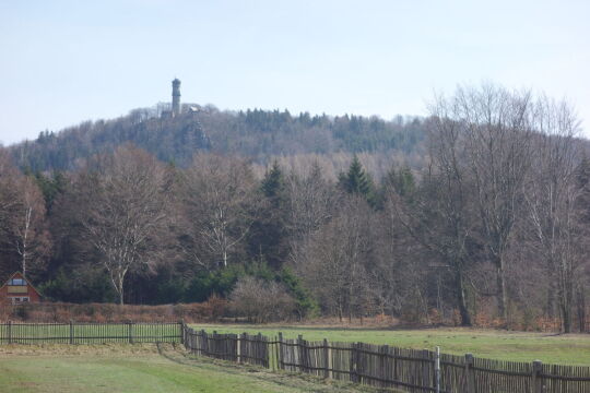 Blick zum Hochwald vom Johannistein (Jánské kamen) nahe des Oybiner Ortsteils Hain.