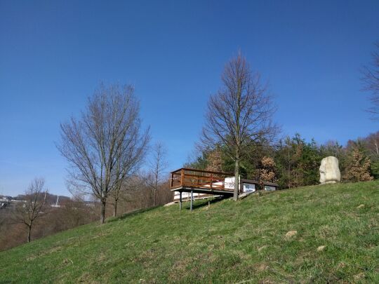 Der Aussichtspunkt Biedenkopfblick am Hammerberg in Aue-Bad Schlema.