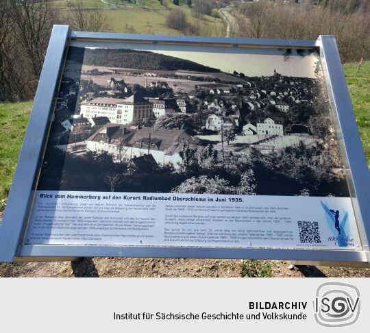 Infotafel am Aussichtspunkt Biedenkopfblick am Hammerberg in Aue-Bad Schlema.