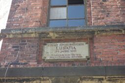 Inschrift am Aussichtsturm auf dem Kottmar.