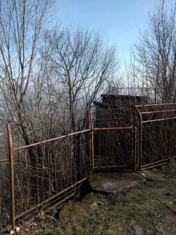 Die Anlagen auf dem Gipfel der Landeskrone bei Görlitz.