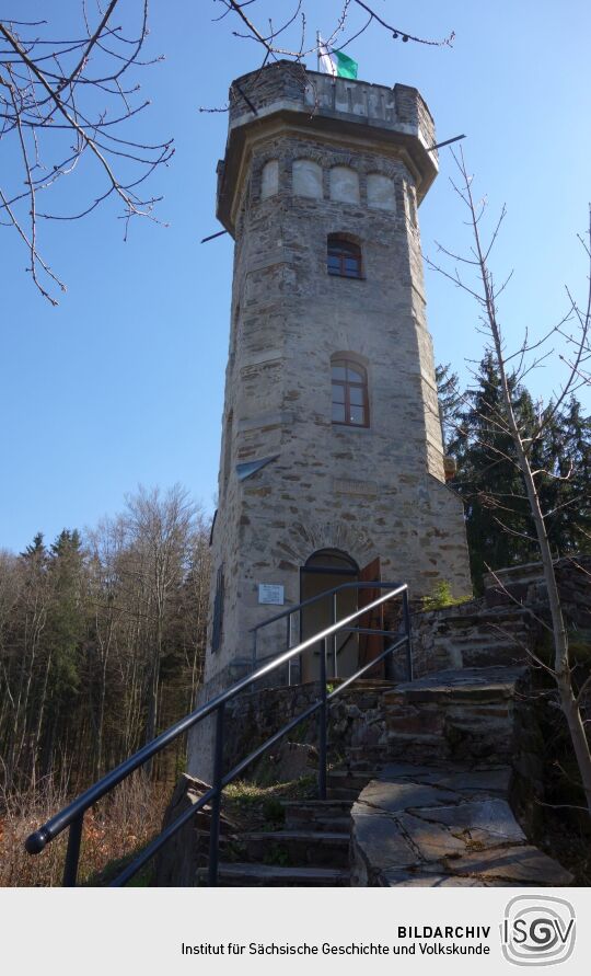 Mays Turm in Thermalbad Wiesenbad.