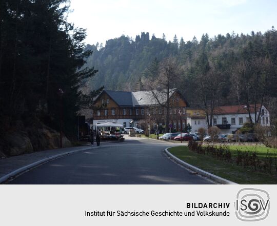 Die Nonnenfelsen über der Gaststätte Gondelfahrt in Jonsdorf im Zittauer Gebirge.