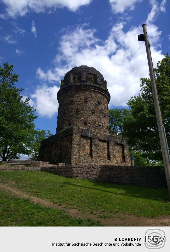 Die Bismarcksäule in Radebeul.