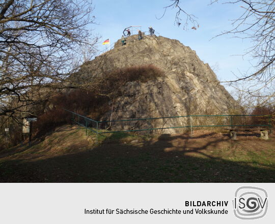 Der Gipfelfelsen mit dem Aussichtsplateau auf dem Oberoderwitzer Spitzberg.