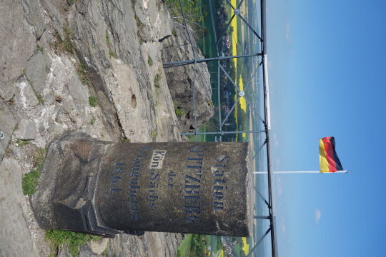 Die Messsäule Station Spitzberg der Königlich Sächsischen Triangulierung von 1864.