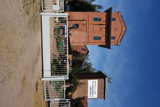 Der zum Aussichtsturm umgestaltete Förderturm im Heimat- und Bergbaumuseum in Reinsdorf bei Zwickau.