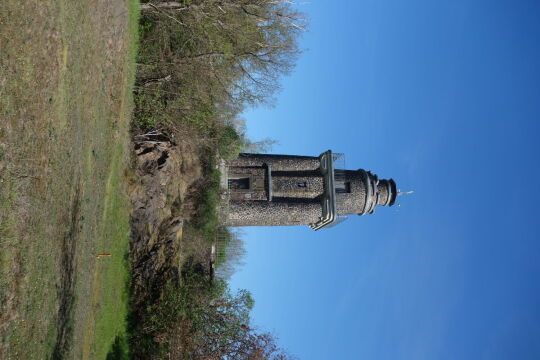 Der Bismarckturm auf dem Wachtelberg bei Wurzen.