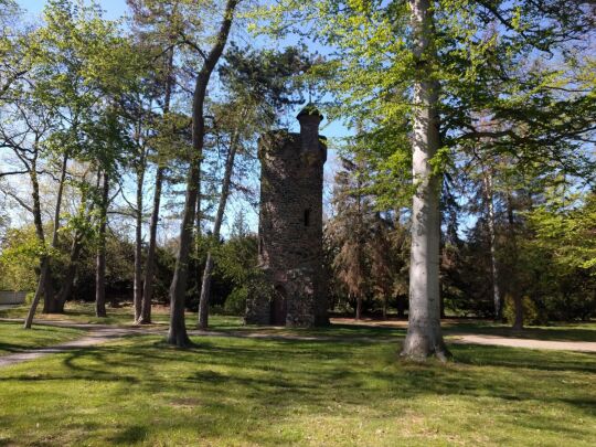 Der ehemalige Aussichtsturm im Stadtpark Wurzen.