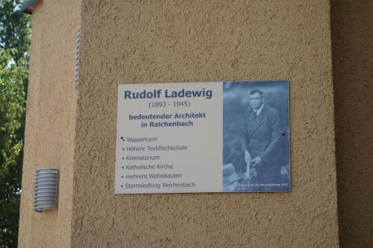 Infotafel am Wasserturm in Reichenbach im Vogtland.