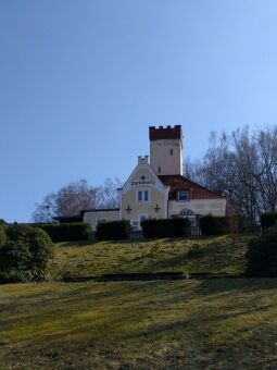 Die Parkwarte am Heidelsberg in Aue.