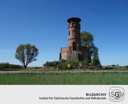 Der Aussichtsturm auf Johannas Höh’ bei Pyrna