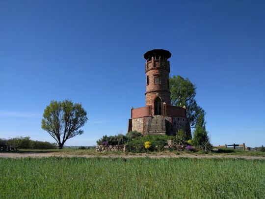 Der Aussichtsturm auf Johannas Höh’ bei Pyrna