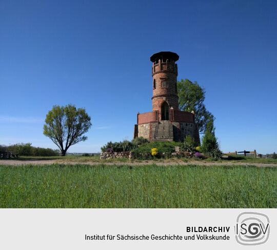 Der Aussichtsturm auf Johannas Höh’ bei Pyrna