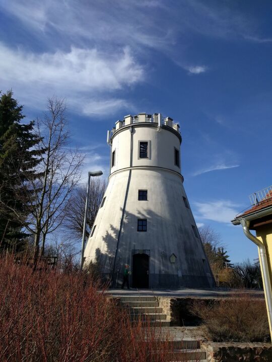 Der Aussichtsturm Windmühle in Boxdorf.