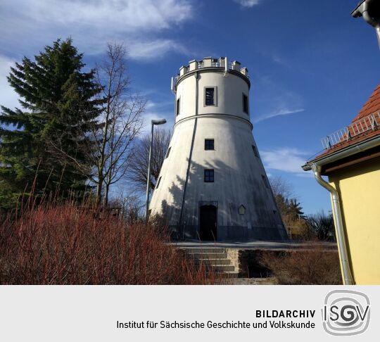 Der Aussichtsturm Windmühle in Boxdorf.