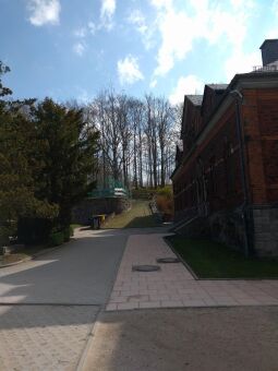 Blick zum Standort des 1945 zerstörten Schützenturms.