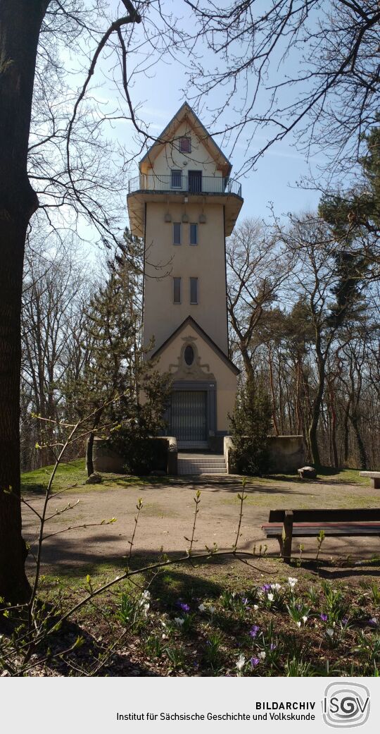 Der Aussichtsturm im Stadtpark auf dem Weinberg in Taucha.