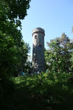 Der Siegesturm auf dem Wachberg in Waldheim.