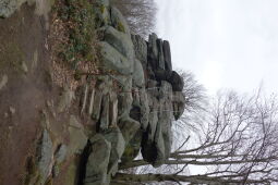 Anlagen auf dem Hochstein bei Elstra.