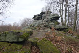 Anlagen auf dem Hochstein bei Elstra.